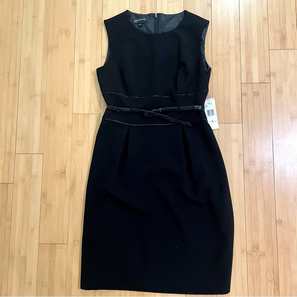 NWT Jones New York Sleeveless Black Dress Size 6